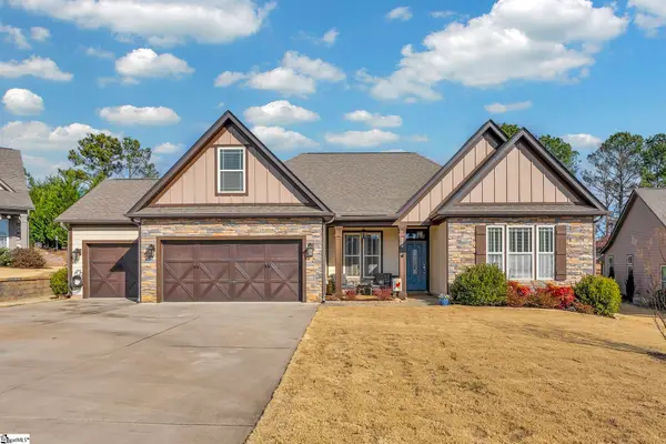 324 Holly Oaks Lane, Inman, SC 29349