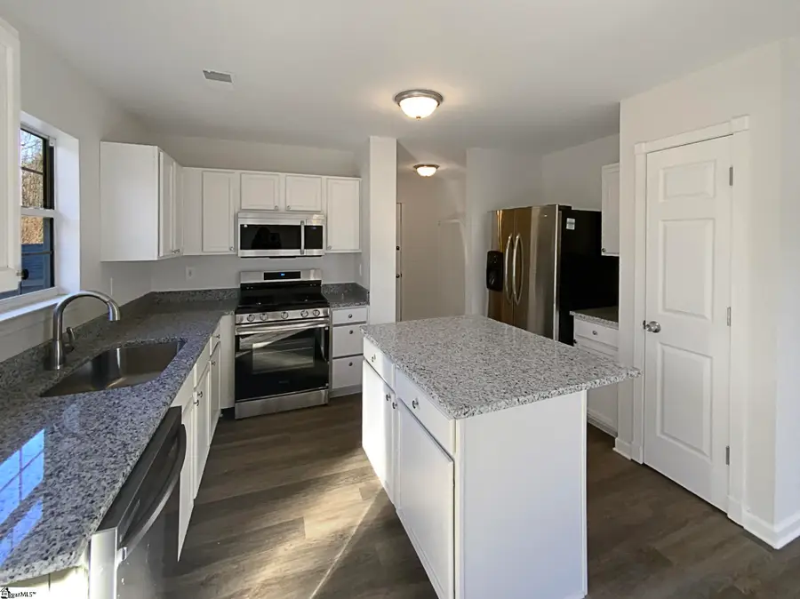 107 Hampton Ridge Drive, Greer, SC 29651 - Image #2