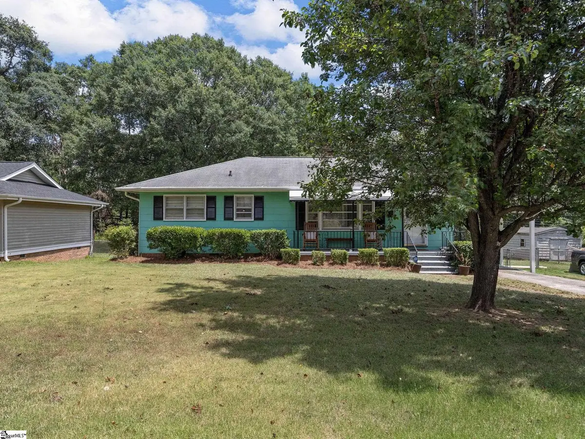 347 Crestview Drive, Spartanburg, SC 29306 - Image #1