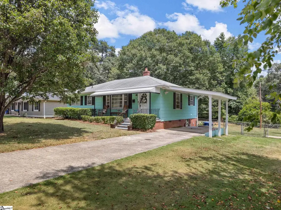 347 Crestview Drive, Spartanburg, SC 29306 - Image #2