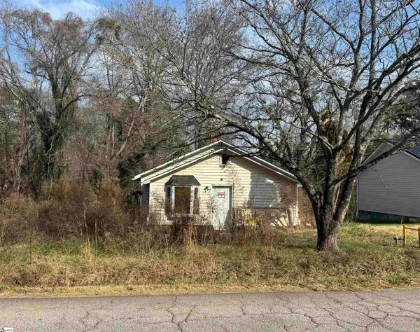 116 Newry Road, Seneca, SC 29672