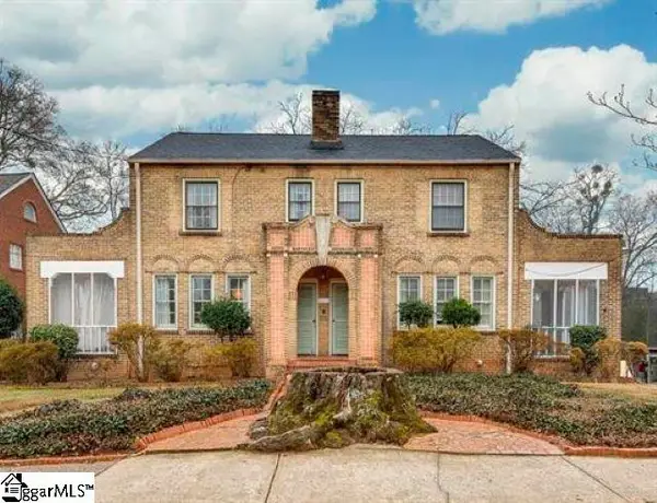 106 E Earle Street, Greenville, SC 29609