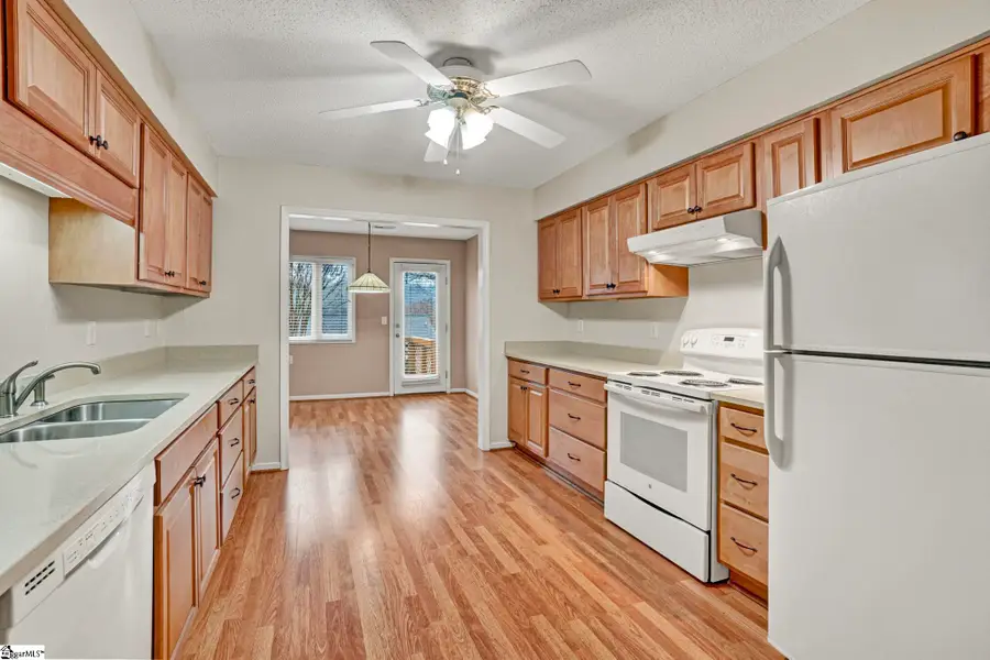 9 Stone Meadow Road, Greenville, SC 29615 - Image #3