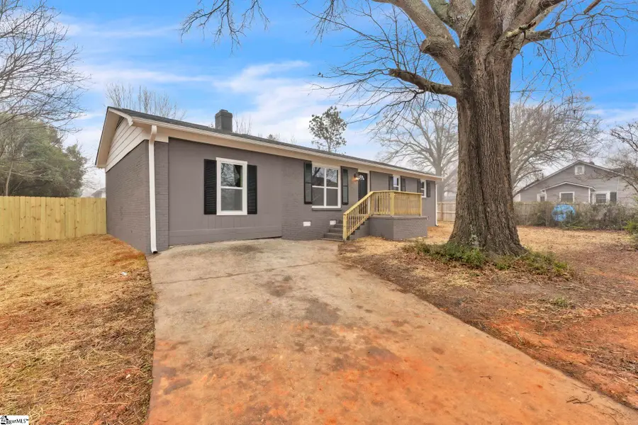 5 George Street, Honea Path, SC 29654 - #2