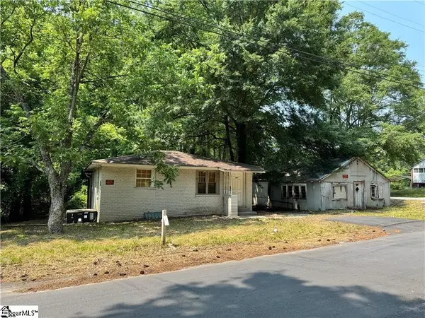 205 Oak Drive, Belton, SC 29627