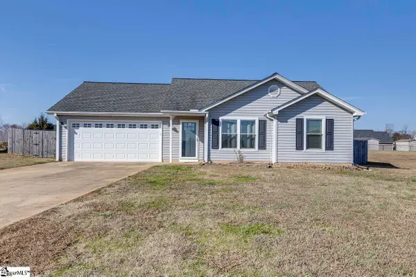 541 Mountain View Road, Boiling Springs, SC 29316