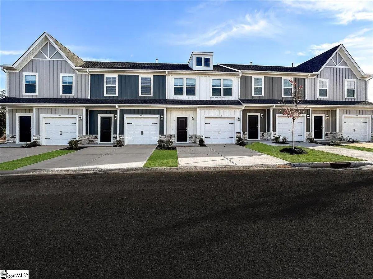 319 Mykonos Drive, Mauldin, SC 29662 - Image #1