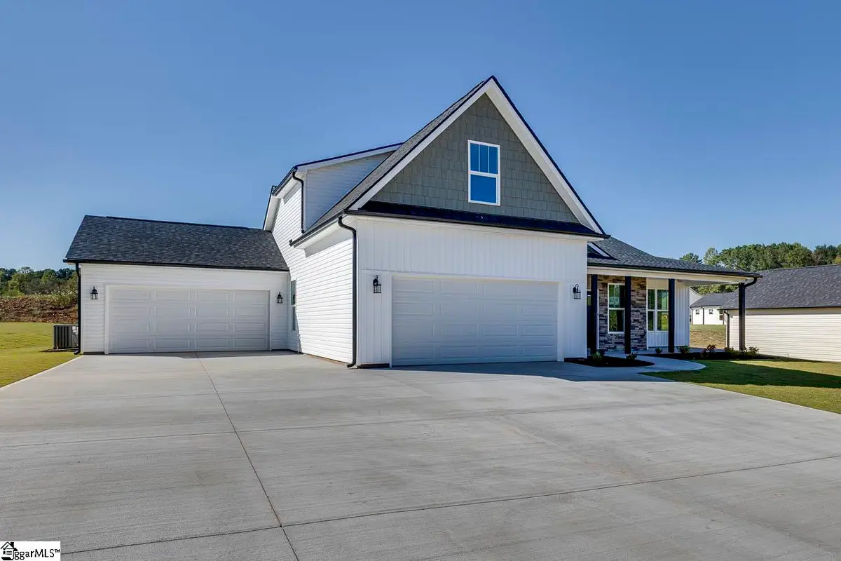 104 Old Glory Court, Pickens, SC 29671 - Image #1