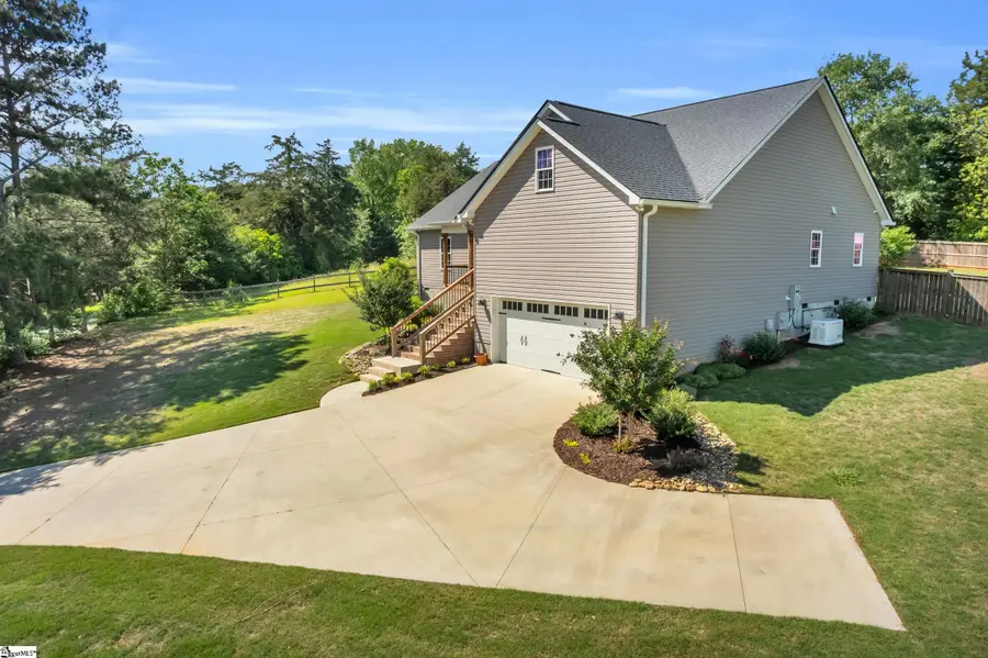 130 Windjammer Way, Anderson, SC 29626 - Image #2