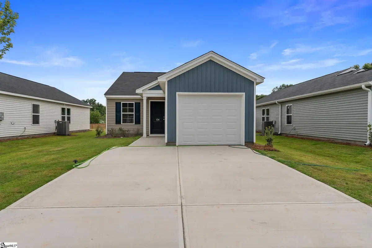 134 Cloverfield Lane, Spartanburg, SC 29303 - #1
