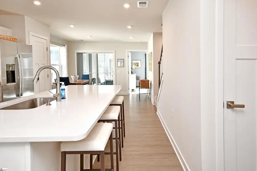 345 Kensley Drive, Greenville, SC 29617-1272 - Image #3