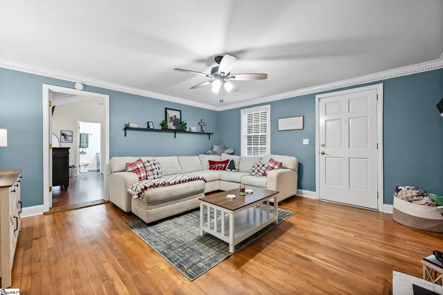 17 Brookview Circle, Greenville, SC 29605-3041 - Image #3