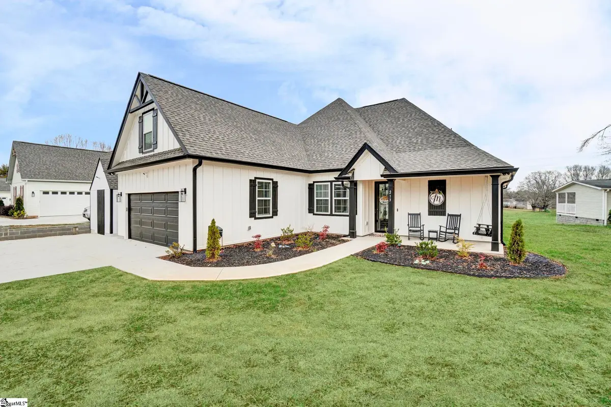 213 Burdette Road, Simpsonville, SC 29681 - Image #1