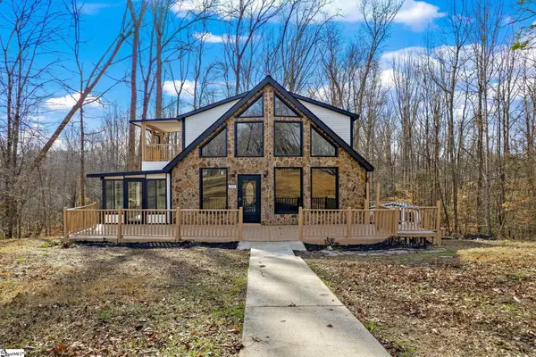 242 Hawk Lane, Fountain Inn, SC 29644