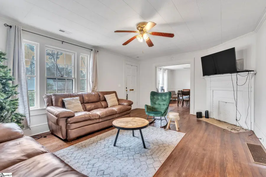 Address Withheld By Seller, Laurens, SC 29360 - Image #3