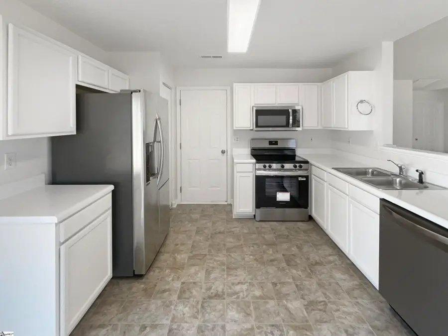 306 Revis Creek Court, Simpsonville, SC 29681 - Image #2