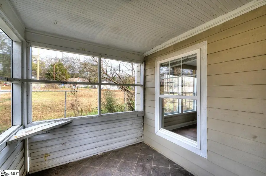 105 Francis Avenue, Greenville, SC 29611 - Image #3