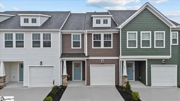 207 Cali Way, Piedmont, SC 29673