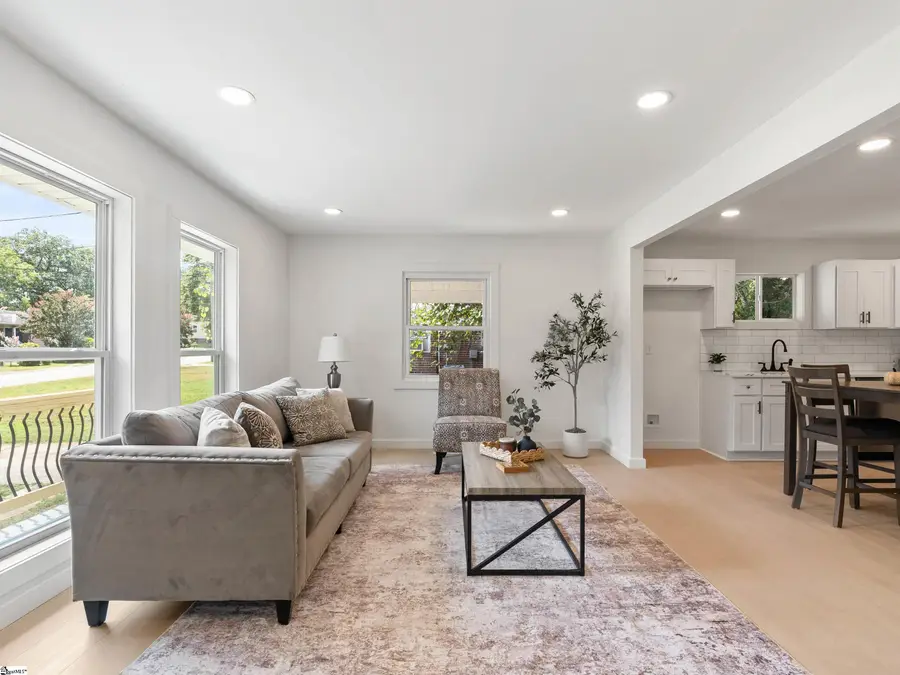 323 Crosby Circle, Greenville, SC 29605 - Image #3