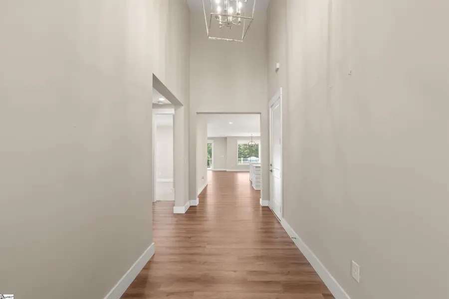 1042 Miller Road, Greenville, SC 29607 - Image #3