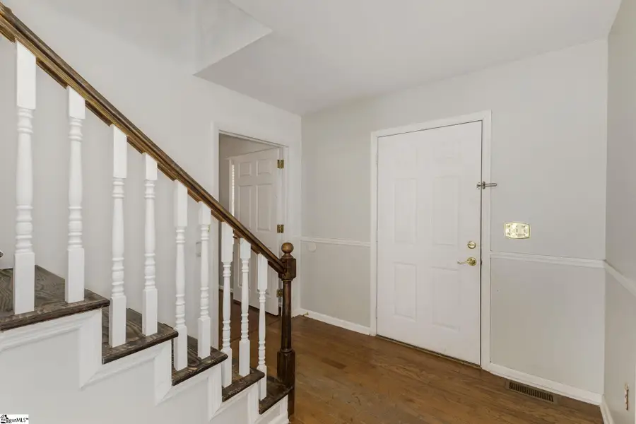 401 Claremont Circle, Spartanburg, SC 29301 - Image #3