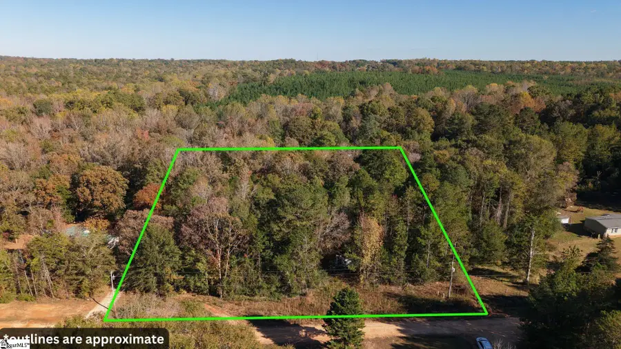 296 Cheeks Circle, Gray Court, SC 29645 - Image #2