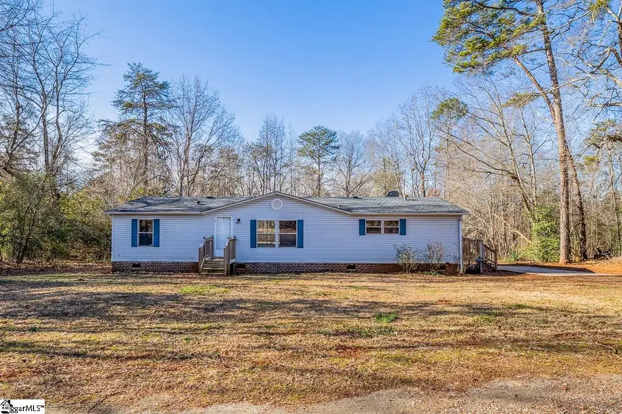 514 Dewaynes Drive, Wellford, SC 29385 - Image #2