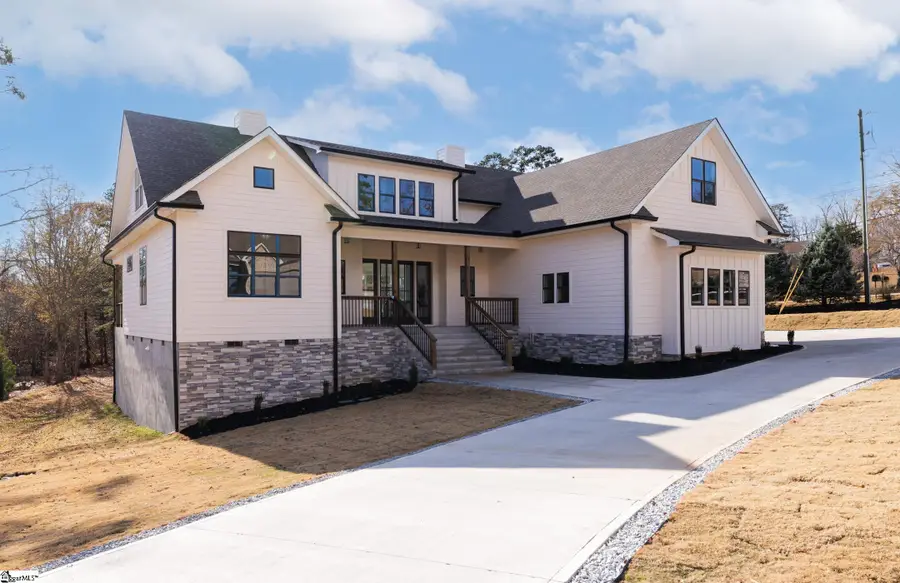 100 Pinelands Place, Travelers Rest, SC 29690-9818 - Image #2