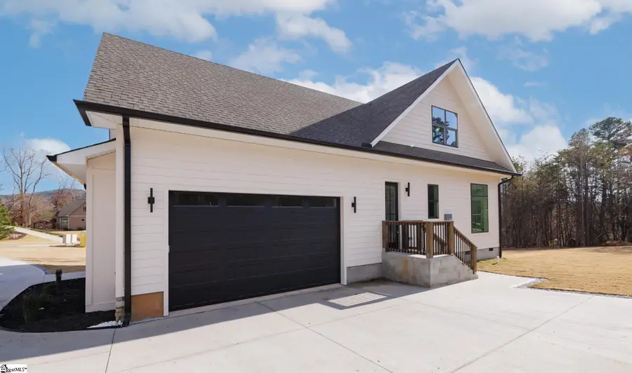 100 Pinelands Place, Travelers Rest, SC 29690-9818 - Image #3