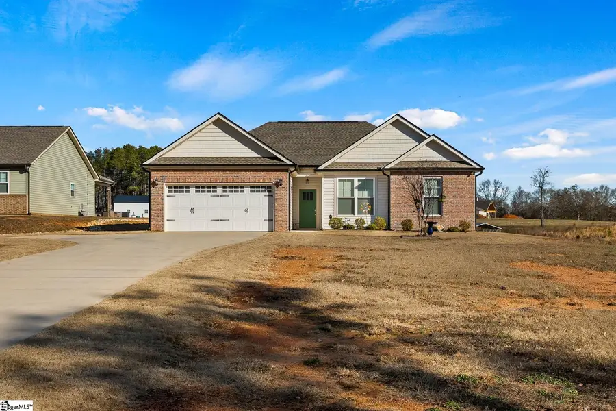 213 Boggs Road, Belton, SC 29627 - Image #2