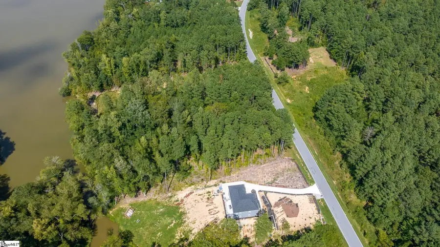 930 Eagles Harbor Drive, Hodges, SC 29653 - Image #3