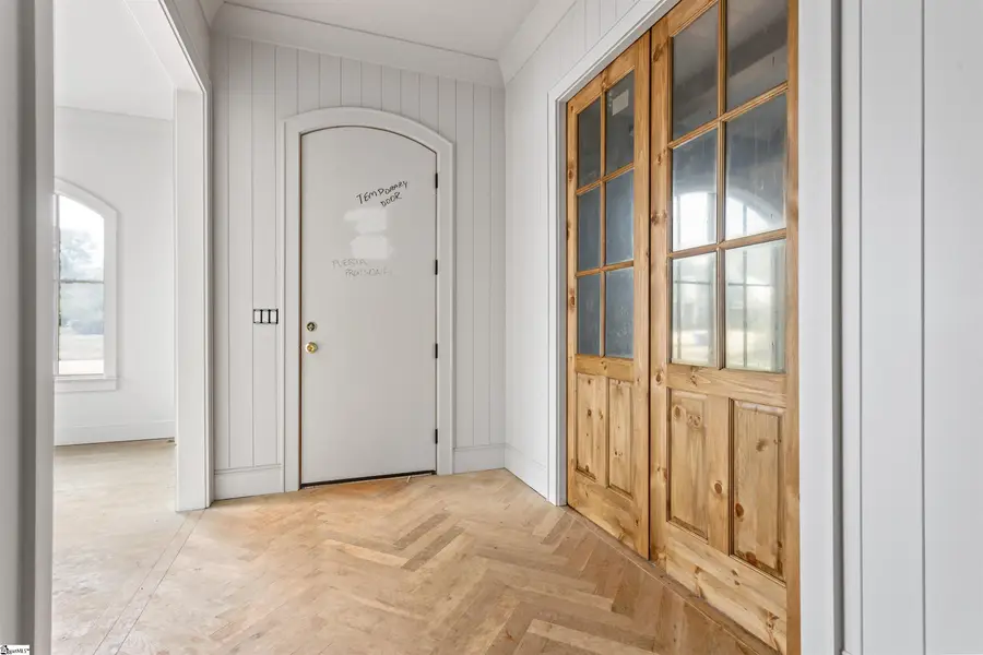 210 W Mountainview Avenue, Greenville, SC 29609 - #3