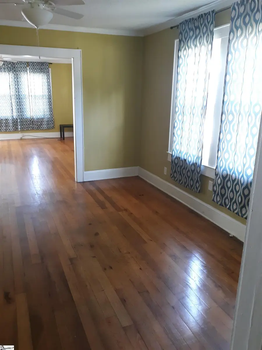 114 N Owens Street, Clinton, SC 29325 - Image #3