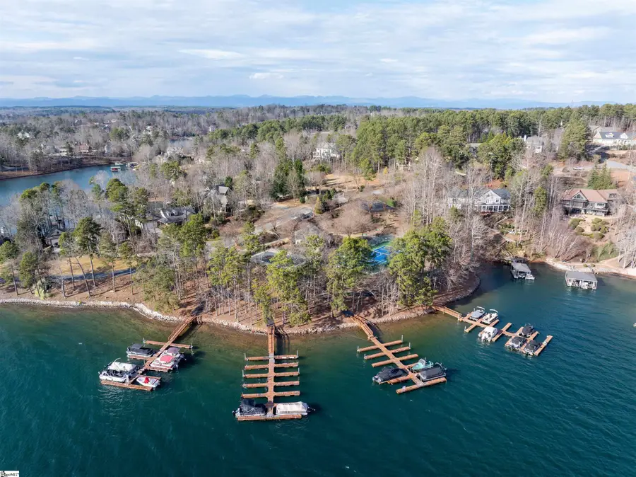 125 E Waterford Drive, Seneca, SC 29672 - Image #3