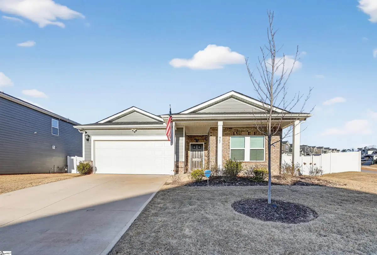 967 Burghley Circle, Greer, SC 29651 - Image #1