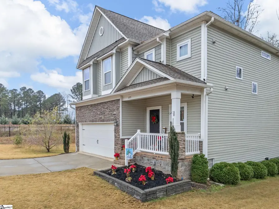 655 Autumn Breeze Walk, Inman, SC 33153 - Image #3