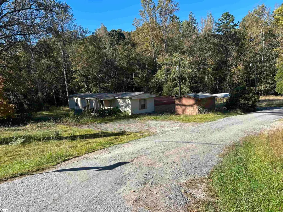 994 Chestnut Ridge Road, Gaffney, SC 29340 - Image #2