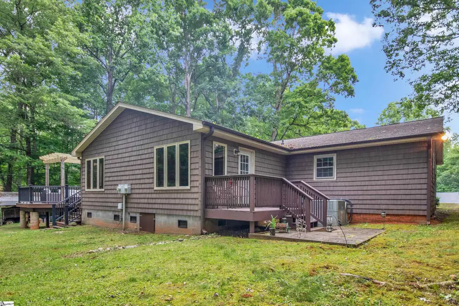 37 Wedgefield Drive, Boiling Springs, SC 29316 - Image #3