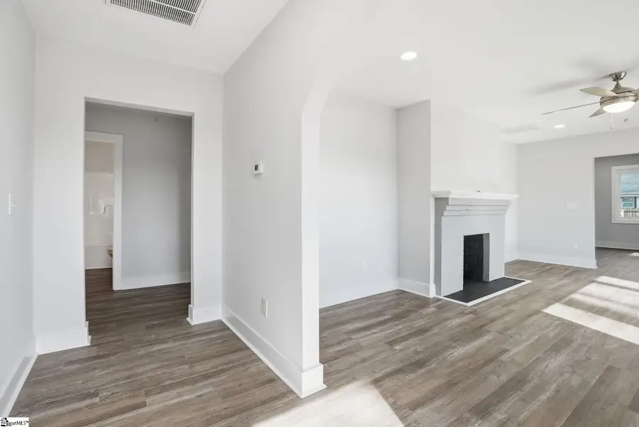 112 E Parker Road, Greenville, SC 29611 - Image #3