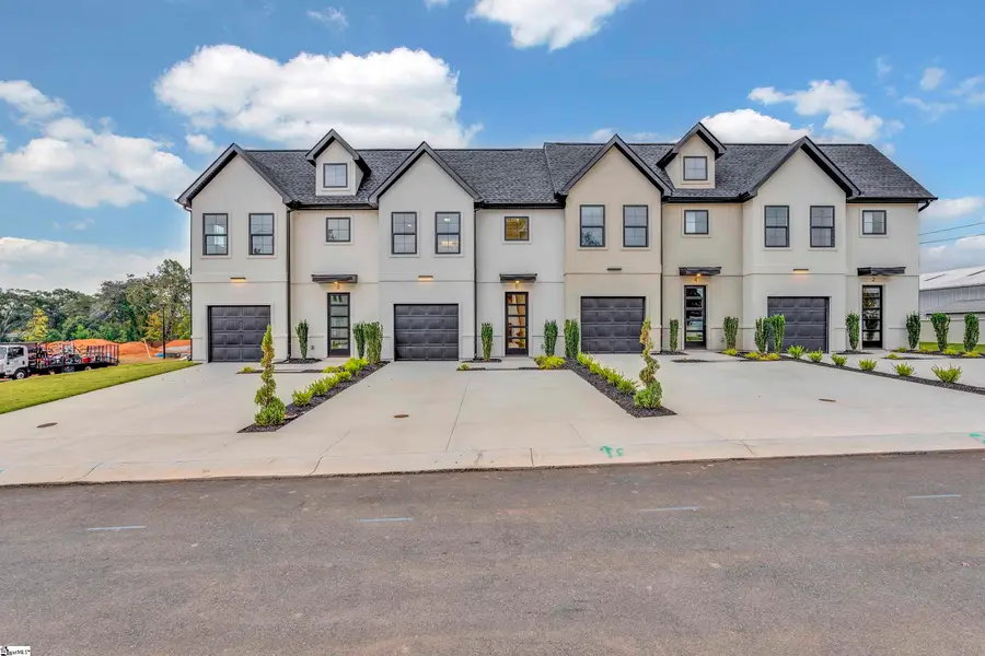 6 Taverly Drive, Greenville, SC 29605 - Image #3