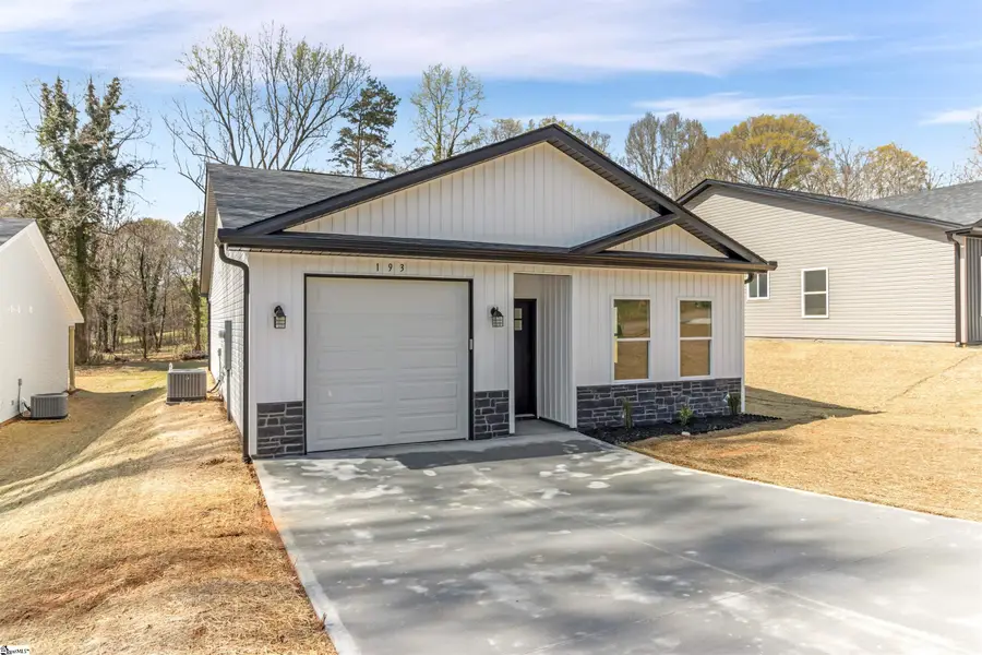 193 N Georgia Avenue, Chesnee, SC 29323 - #3