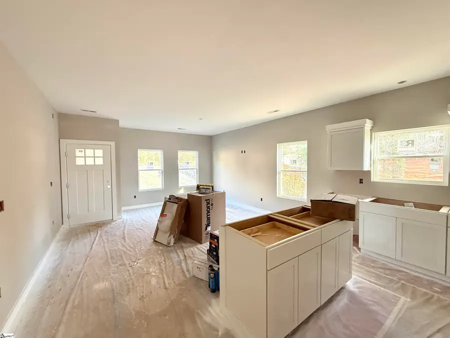 189 N Georgia Avenue, Chesnee, SC 29323 - #2