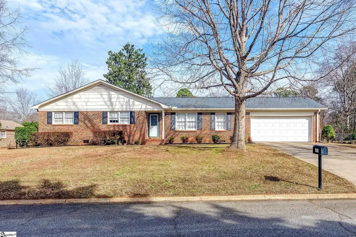 203 Needles Drive, Simpsonville, SC 29680 - Image #1