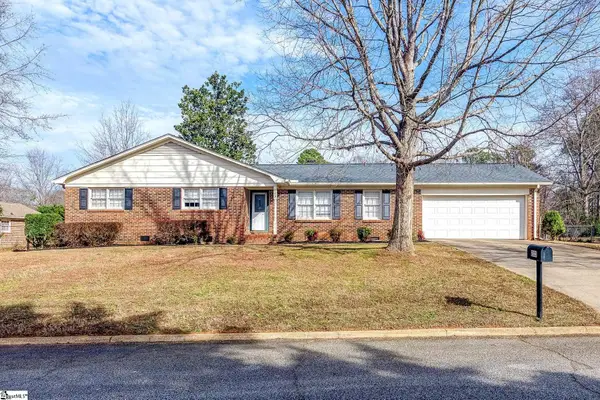 203 Needles Drive, Simpsonville, SC 29680