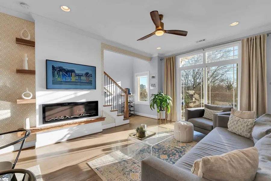 214 Gibbs Street, Greenville, SC 29601 - Image #3