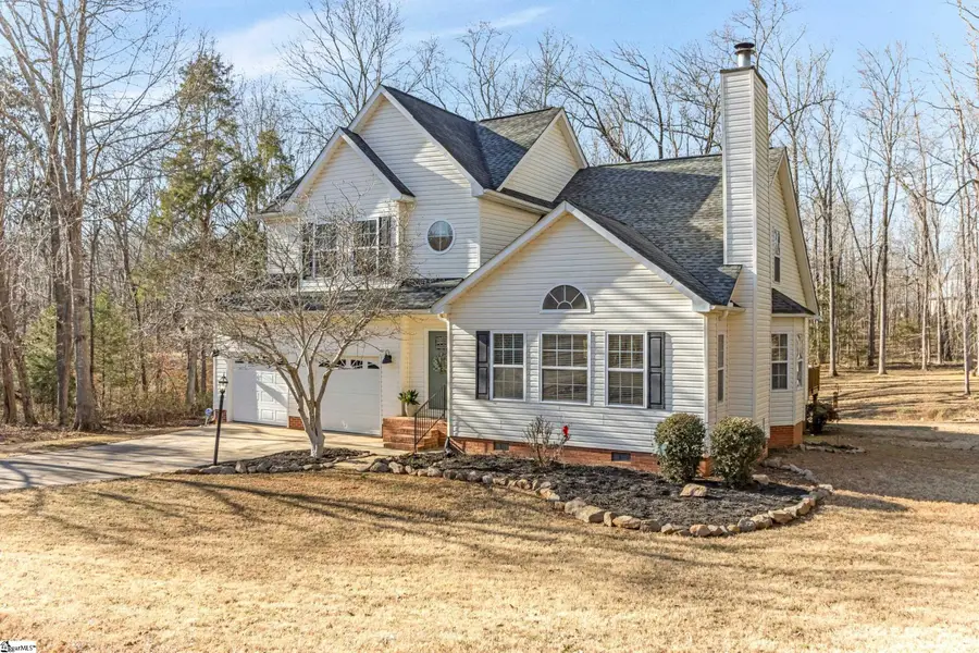 102 W Peninsula Drive, Laurens, SC 29360 - Image #2