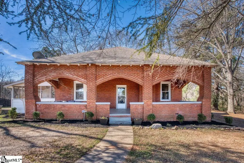 566 S Harper Extension, Laurens, SC 29360 - Image #1