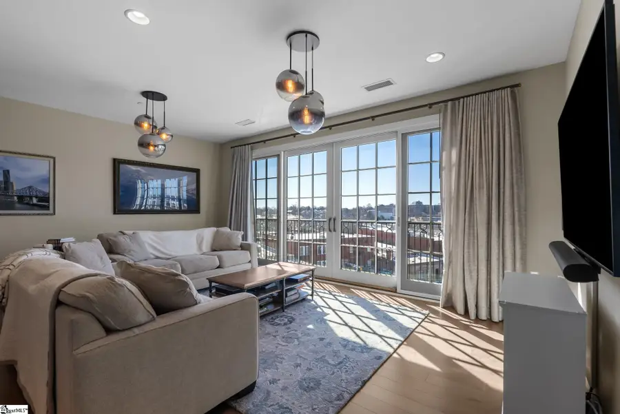 121 Rhett Street #Unit 501, Greenville, SC 29601 - Image #3