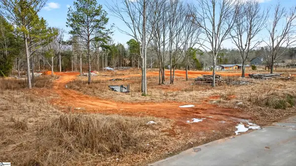 515 Ritchie Road, Fountain Inn, SC 29644