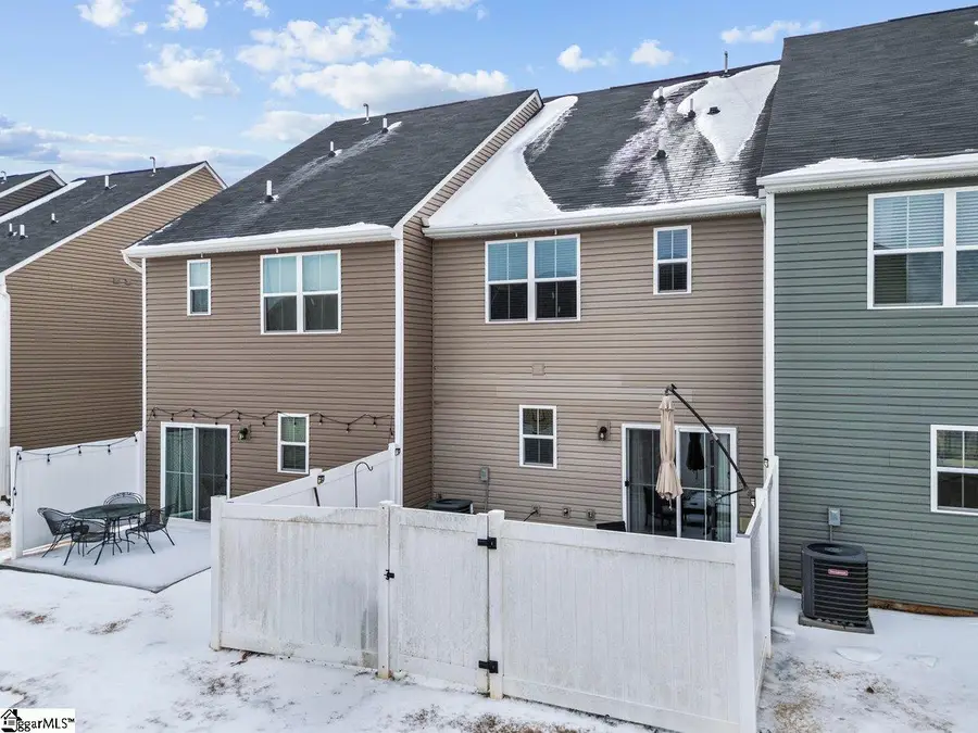 32 Country Dale Drive, Greer, SC 29650 - Image #3